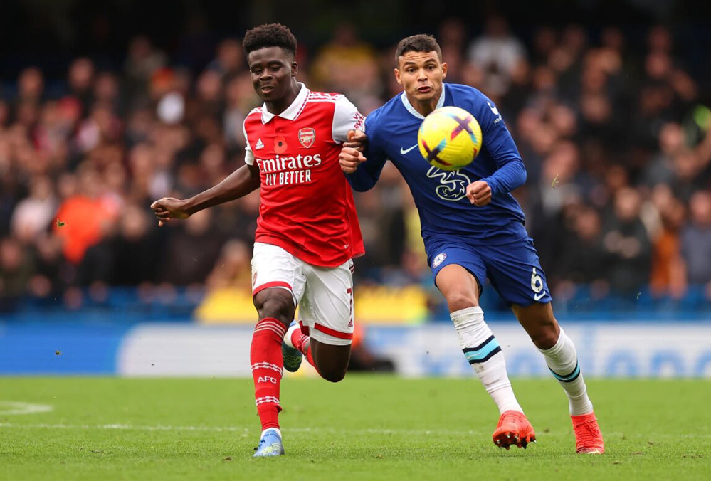 mu-va-arsenal-gui-loi-de-nghi-sao-90-cu-chon-chelsea